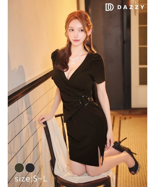 DAZZY（デイジー）の「カシュクール ラップリング 半袖 スリットタイトミニドレス（ドレス・レディース・ブラック/モスグリーン・S/M/L）」の6枚目の写真
