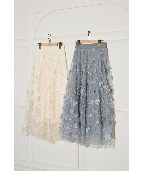 tocco closet（トッコ　クローゼット）の「ビジュー×パピヨンモチーフチュールフレアスカート（スカート・レディース・グレイッシュブルー/アイボリー・M）」の17枚目の写真