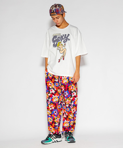 ALDIES(アールディーズ)の「Sexy Girl Big T / セクシーガールビッグT(Tシャツ/カットソー・メンズ・ブラック/ホワイト/ライトグリーン・FREE)」の16枚目の写真