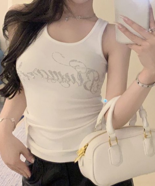 lilful（リルフル）の「筆記体ラインストーンロゴ レタリングタンクトップ（タンクトップ・レディース・ホワイト/ブラック/グレー・S/M）」の8枚目の写真