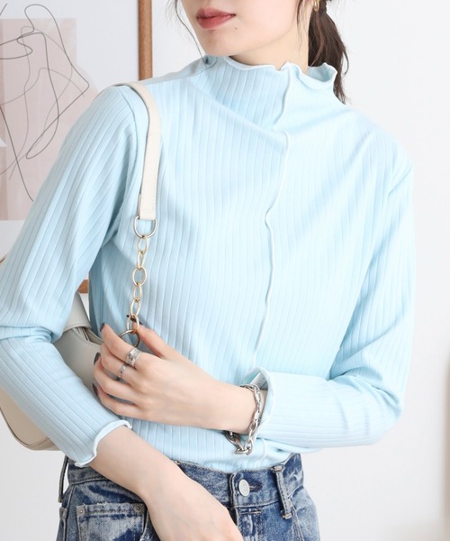 EGLANTINE(エグランティーヌ)の「EGLANTINE 配色メロウトップス 長袖カットソー(Tシャツ/カットソー・レディース・オフホワイト/ライトグレー/ネイビー/サックスブルー/グレイッシュベージュ・40)」の20枚目の写真