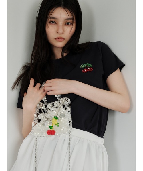 VALENTINOのTシャツ♪ ★ エンブロイダリーTシャツ★ valentino 24ss フラワーエンブロイダリーtシャツ