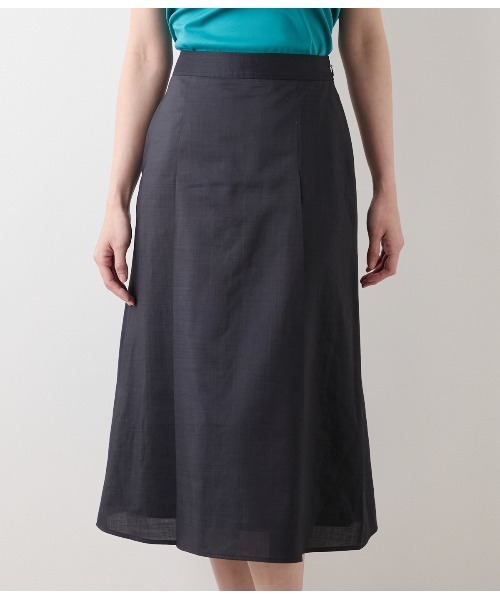 NEWYORKER（ニューヨーカー）の「ポリエステルラミーローン タックAラインスカート（スカート・レディース・キャメル/ネイビー・11号/9号）」の9枚目の写真