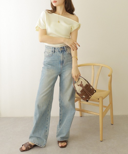 LAULEN（ローレン）の「waffle one shoulder tee /ツイスト ワンショルダー ワッフル Tシャツ（Tシャツ/カットソー・レディース・アイボリー/ネイビー/グレー・FREE）」の11枚目の写真