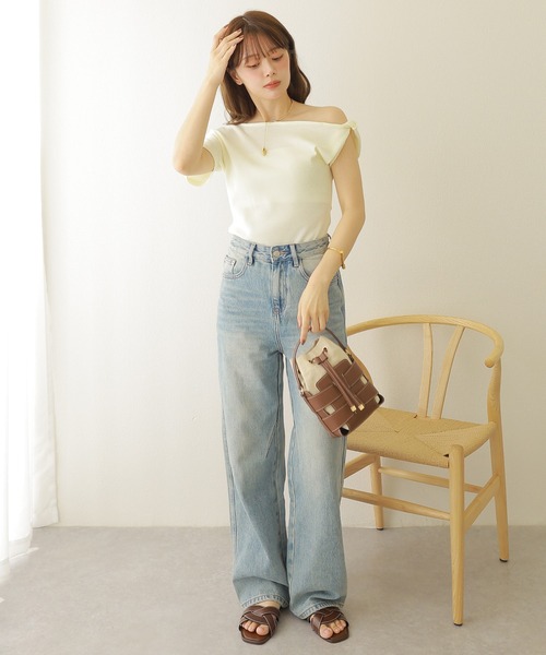 LAULEN（ローレン）の「waffle one shoulder tee /ツイスト ワンショルダー ワッフル Tシャツ（Tシャツ/カットソー・レディース・アイボリー/ネイビー/グレー・FREE）」の10枚目の写真