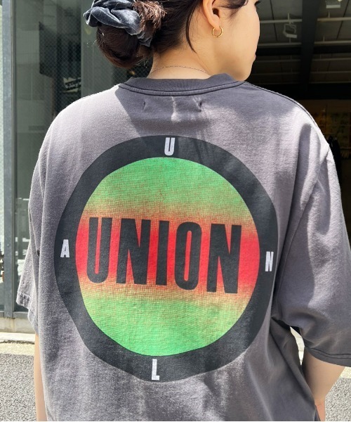 UNION(UNION TOKYO)(ユニオン)の「UNION TOKYO EMBLEM TEE ユニオントーキョー(Tシャツ/カットソー・メンズ・ブラック/ホワイト系その他・SMALL/MEDIUM/LARGE/X-LARGE/XX-LARGE)」の2枚目の写真