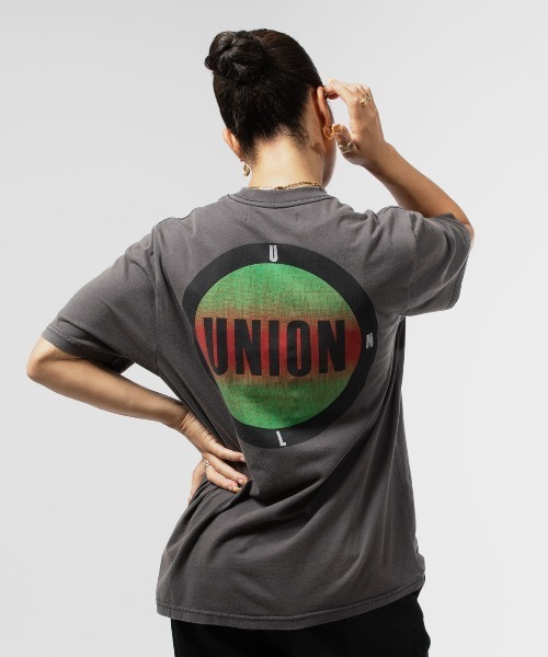 UNION(UNION TOKYO)(ユニオン)の「UNION TOKYO EMBLEM TEE ユニオントーキョー(Tシャツ/カットソー・メンズ・ブラック/ホワイト系その他・SMALL/MEDIUM/LARGE/X-LARGE/XX-LARGE)」の17枚目の写真