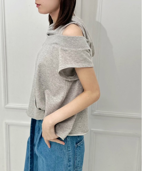 AVIE(アビィ)の「スリットデザインフーディプルオーバー(パーカー・レディース・トップグレー/モカ/ブラック・38)」の9枚目の写真