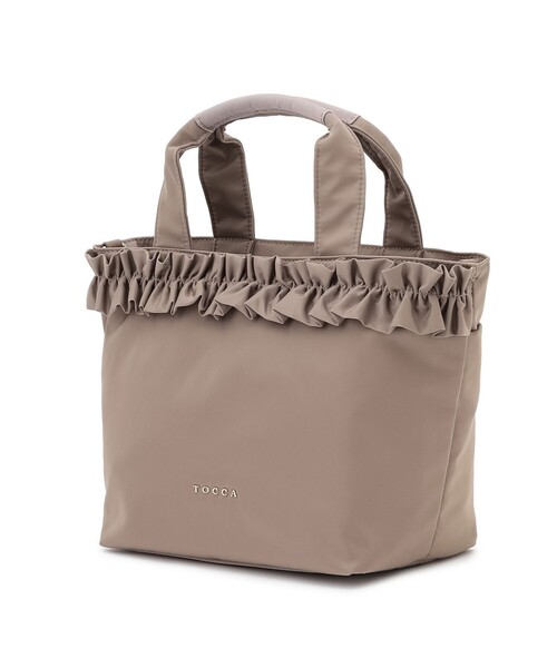 TOCCA(トッカ)の「FRILL GARLAND NYLONTOTE トートバッグ(トートバッグ・レディース・レッド系/ブラック系/ベージュ系・F)」の18枚目の写真