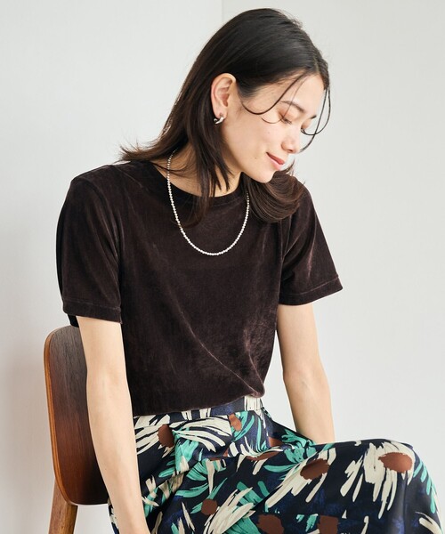 green label relaxing(グリーンレーベルリラクシング)の「シアー フロッキー Tシャツ(Tシャツ/カットソー・レディース・グレー/ダークグリーン/ブラック/ライトブルー/ダークブラウン・FREE)」の13枚目の写真