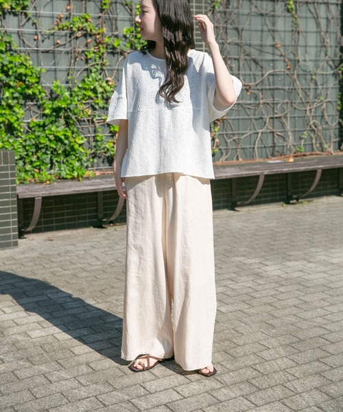 ITEMS URBANRESEARCH（アイテムズ アーバンリサーチ）の「バルーンスリーブレースプルオーバー（その他トップス・レディース・オフホワイト/ブラック・FREE）」の17枚目の写真