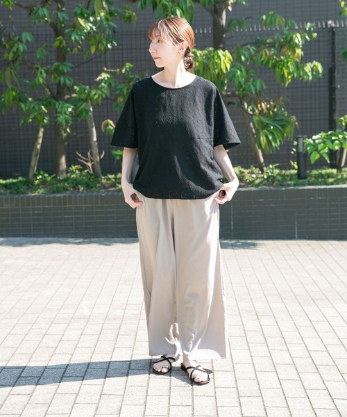 ITEMS URBANRESEARCH（アイテムズ アーバンリサーチ）の「バルーンスリーブレースプルオーバー（その他トップス・レディース・オフホワイト/ブラック・FREE）」の5枚目の写真