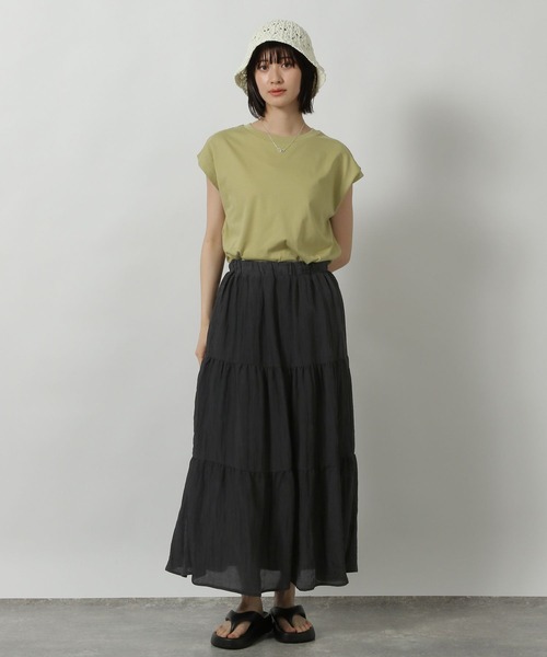 LAKOLE(ラコレ)の「サテンワッシャーティアードスカート / 499552(スカート・レディース・ブラック/ブラウン/アイボリー/マスタード・FREE)」の20枚目の写真