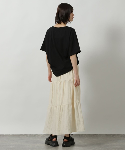 LAKOLE(ラコレ)の「サテンワッシャーティアードスカート / 499552(スカート・レディース・ブラック/ブラウン/アイボリー/マスタード・FREE)」の16枚目の写真