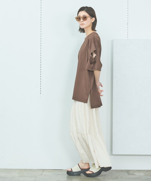 LAKOLE(ラコレ)の「サテンワッシャーティアードスカート / 499552(スカート・レディース・ブラック/ブラウン/アイボリー/マスタード・FREE)」の10枚目の写真