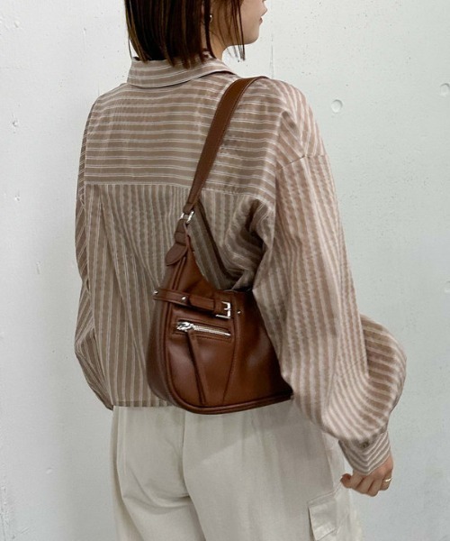 archives(アルシーヴ)の「ZIPディテールハーフムーンバッグ(ハンドバッグ・レディース・ブラック/ブラウン/キャメル・FREE)」の8枚目の写真