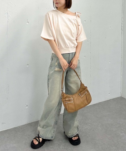 archives(アルシーヴ)の「ZIPディテールハーフムーンバッグ(ハンドバッグ・レディース・ブラック/ブラウン/キャメル・FREE)」の20枚目の写真