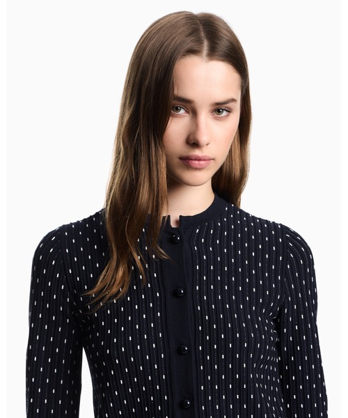 EMPORIO ARMANI(エンポリオアルマーニ)の「【エンポリオ アルマーニ】カーディガン ビスコース プレーンニット ポルカドットジャカード(カーディガン/ボレロ・レディース・ネイビー・X-SMALL/SMALL/LARGE/MEDIUM)」の3枚目の写真