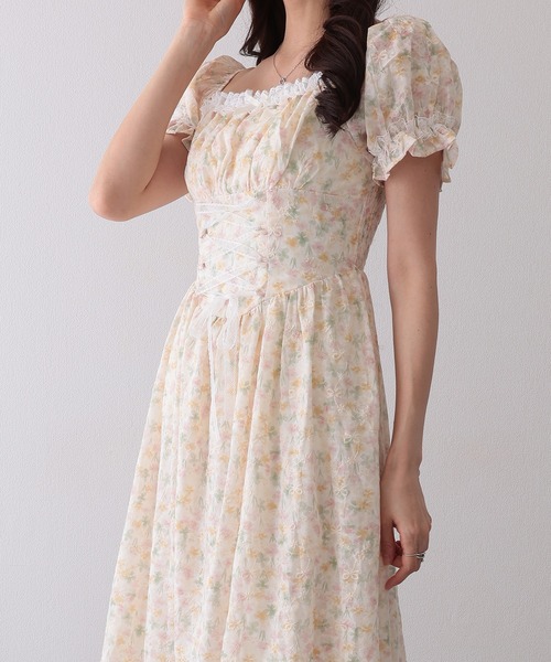 Lace Ladies(レースレディース)の「フロント レースアップ 花柄 ギャザー ワンピース(ワンピース・レディース・ブルー/アイボリー/ラベンダー/ピンク・FREE)」の4枚目の写真