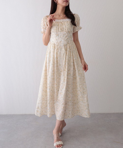 Lace Ladies(レースレディース)の「フロント レースアップ 花柄 ギャザー ワンピース(ワンピース・レディース・ブルー/アイボリー/ラベンダー/ピンク・FREE)」の2枚目の写真