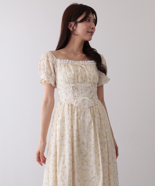 Lace Ladies(レースレディース)の「フロント レースアップ 花柄 ギャザー ワンピース(ワンピース・レディース・ブルー/アイボリー/ラベンダー/ピンク・FREE)」の6枚目の写真