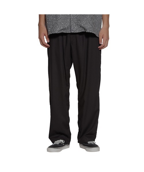 CALEE(キャリー)の「PLANE RELAX PANTS(その他パンツ・メンズ・ブラック・LARGE/MEDIUM/X-LARGE)」の1枚目の写真