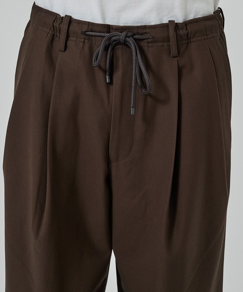 marka オーガニックコットンツイル / 2タッククロップドトラウザーズ marka オーガニックコットンツイル / 2タッククロップドトラウザーズ