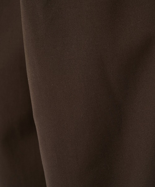 markaware(マーカウェア)の「【MARKAWARE/marka】オーガニックコットン 40/2 ギャバジン / ダブルプリーテッドイージートラウザーズ(スラックス・メンズ・ブラック/ダークグリーン・1/2)」の17枚目の写真