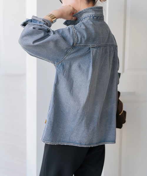 Spick & Span(スピックアンドスパン)の「《WEB限定 / 追加》5 1/2 SOFT DENIM SHIRT(シャツ/ブラウス・レディース・ブラック/ブルー系その他・FREE)」の3枚目の写真