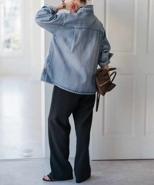 Spick & Span(スピックアンドスパン)の「《WEB限定 / 追加》5 1/2 SOFT DENIM SHIRT(シャツ/ブラウス・レディース・ブラック/ブルー系その他・FREE)」の18枚目の写真