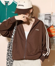 刺繍ロゴニューヨークトラックトップ