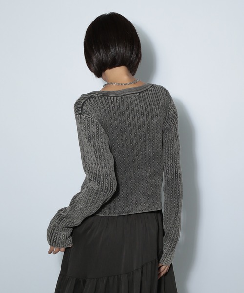 PAGEBOY（ページボーイ）の「ピグメントケーブルカーディガン（カーディガン/ボレロ・レディース・マスタード/ネイビー/チャコールグレー/オフホワイト・FREE）」の22枚目の写真