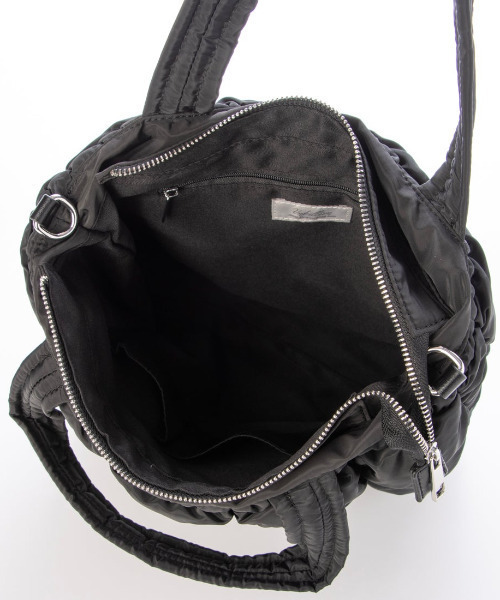 cache cache(カシュ カシュ)の「カシュカシュ cachecache / ゴムキルト2wayトートバッグ(トートバッグ・レディース・ブラック/グレー/ブラウン・FREE)」の6枚目の写真