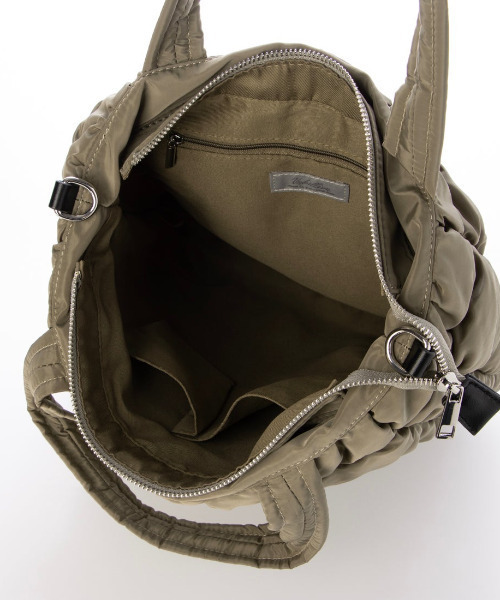 cache cache(カシュ カシュ)の「カシュカシュ cachecache / ゴムキルト2wayトートバッグ(トートバッグ・レディース・ブラック/グレー/ブラウン・FREE)」の22枚目の写真