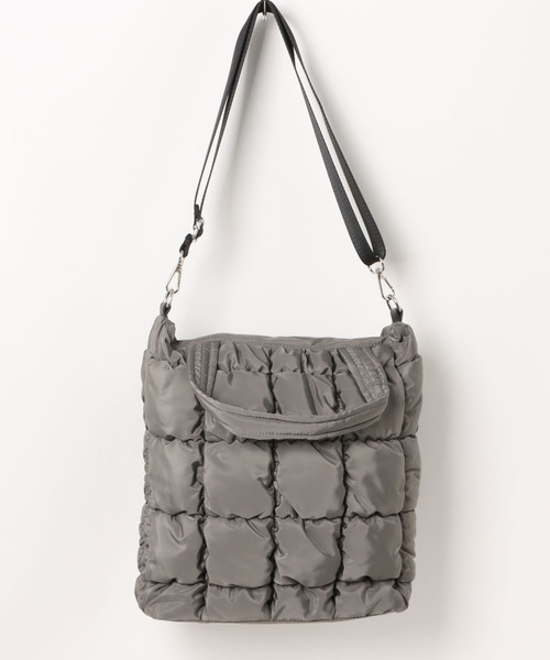 cache cache(カシュ カシュ)の「カシュカシュ cachecache / ゴムキルト2wayトートバッグ(トートバッグ・レディース・ブラック/グレー/ブラウン・FREE)」の19枚目の写真