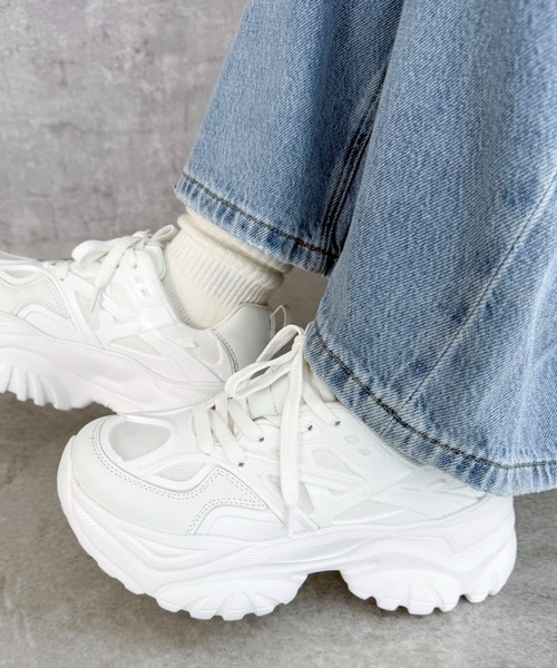 WEGO(ウィゴー)の「WEGO/ラバーコンビ厚底スニーカー(スニーカー・レディース・ホワイト/ブラック/シルバー・LARGE/MEDIUM/SMALL)」の8枚目の写真