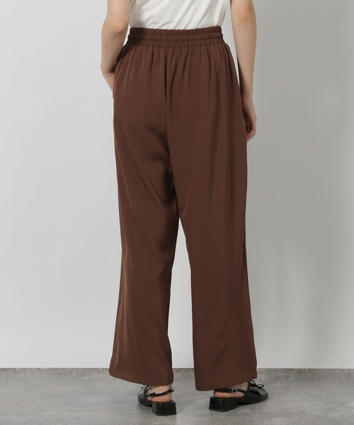 LAKOLE（ラコレ）の「ダブルクロスイージーパンツ / 577710（その他パンツ・レディース・モカ/マスタード/ブラウン/ブラック/チャコールグレー・MEDIUM/LARGE）」の15枚目の写真