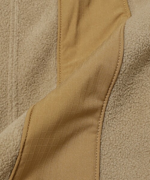 BEAMS PLUS（ビームスプラス）の「ミリタリー アスレチック ハーフジップ フリース（スウェット・メンズ・オリーブ/カーキ・S/XL/L/M）」の9枚目の写真