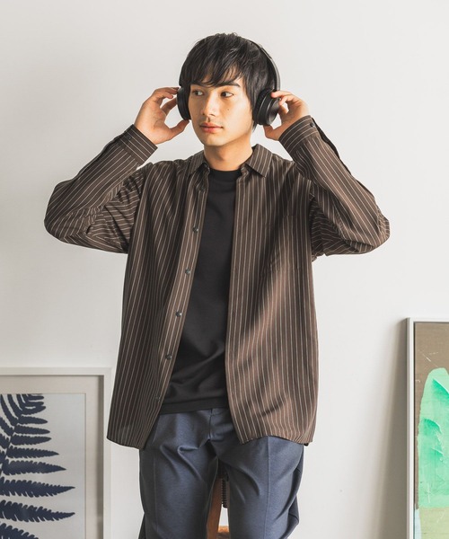 GLOBAL WORK（グローバルワーク）の「サラサマレギュラーシャツ/長袖/575772（シャツ/ブラウス・メンズ・グレイッシュベージュ/ブルー系4/チャコールグレー/ネイビー系8/グリーン/ブラウン系8・MEDIUM/SMALL/X-LARGE/LARGE/X-SMALL/XX-LARGE/XXX-LARGE）」の3枚目の写真