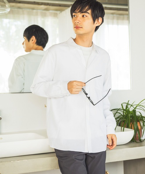 GLOBAL WORK（グローバルワーク）の「サラサマレギュラーシャツ/長袖/575772（シャツ/ブラウス・メンズ・グレイッシュベージュ/ブルー系4/チャコールグレー/ネイビー系8/グリーン/ブラウン系8・MEDIUM/SMALL/X-LARGE/LARGE/X-SMALL/XX-LARGE/XXX-LARGE）」の4枚目の写真