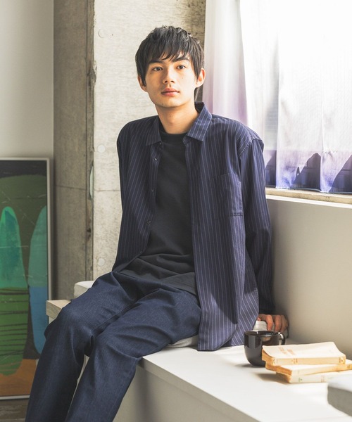 GLOBAL WORK（グローバルワーク）の「サラサマレギュラーシャツ/長袖/575772（シャツ/ブラウス・メンズ・グレイッシュベージュ/ブルー系4/チャコールグレー/ネイビー系8/グリーン/ブラウン系8・MEDIUM/SMALL/X-LARGE/LARGE/X-SMALL/XX-LARGE/XXX-LARGE）」の12枚目の写真