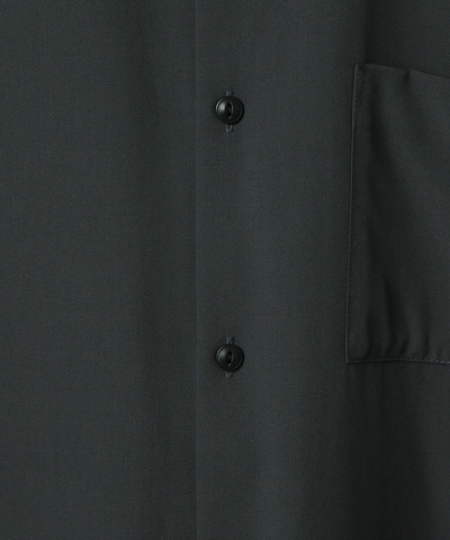 GLOBAL WORK（グローバルワーク）の「サラサマレギュラーシャツ/長袖/575772（シャツ/ブラウス・メンズ・グレイッシュベージュ/ブルー系4/チャコールグレー/ネイビー系8/グリーン/ブラウン系8・MEDIUM/SMALL/X-LARGE/LARGE/X-SMALL/XX-LARGE/XXX-LARGE）」の22枚目の写真