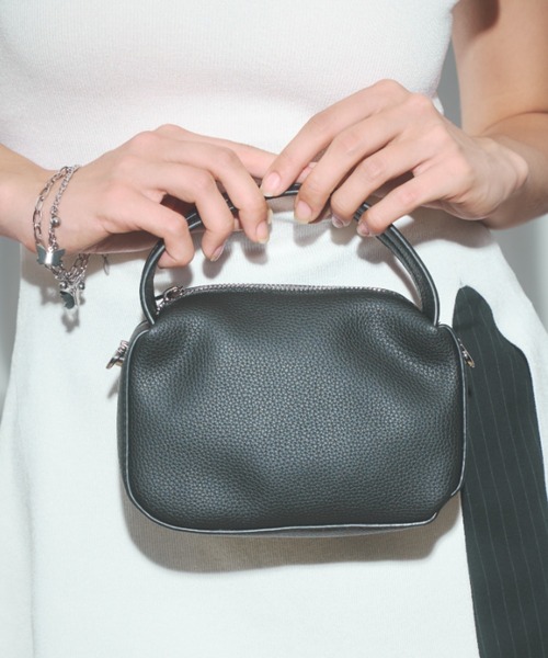 セール】ショルダーストラップ付きボックスミニバッグ（ハンドバッグ