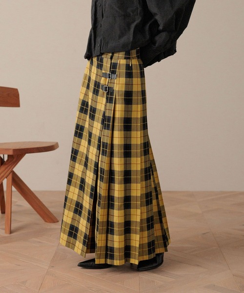 LOWRYS FARM（ローリーズファーム）の「チェックキルトプリーツスカート　579644（スカート・レディース・グリーン/パープル/イエロー・FREE）」の4枚目の写真
