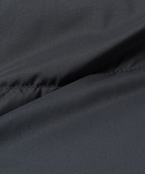 Pyrenex(ピレネックス)の「【SHIPS別注】PYRENEX:ELAURA 2(ダウンジャケット/コート・レディース・ブラック/ダークグレー・36/38)」の4枚目の写真