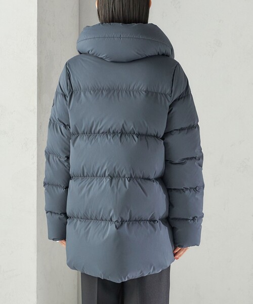 Pyrenex(ピレネックス)の「【SHIPS別注】PYRENEX:ELAURA 2(ダウンジャケット/コート・レディース・ブラック/ダークグレー・36/38)」の9枚目の写真