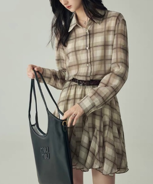gossip！ロサンゼルス（ゴシップロサンゼルス）の「チェック柄 シャツ風 ミニフレアワンピース （ウエストシェーピングデザイン）（シャツワンピース・レディース・チェック・S/M）」の18枚目の写真