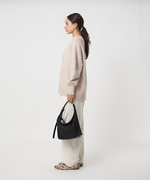 green label relaxing（グリーンレーベルリラクシング）の「ダブルバックル 2WAYショルダーバッグ M はっ水（ショルダーバッグ・レディース・グレー/オフホワイト/ブラック/ネイビー・FREE）」の14枚目の写真