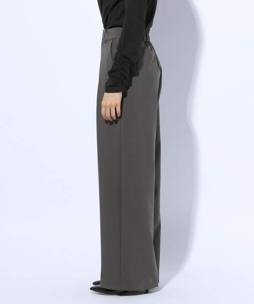 GLOBAL WORK（グローバルワーク）の「タックワイドパンツ/599681（スラックス・レディース・チャコール/ブラック/ブラウン・MEDIUM/LARGE）」の12枚目の写真