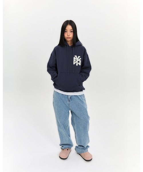 YESEYESEE（イエスアイシー）の「Y.E.S Athlete Logo Hoodie（パーカー・メンズ・オフホワイト/チャコール/ブルー系その他・L/M/S/XL）」の21枚目の写真